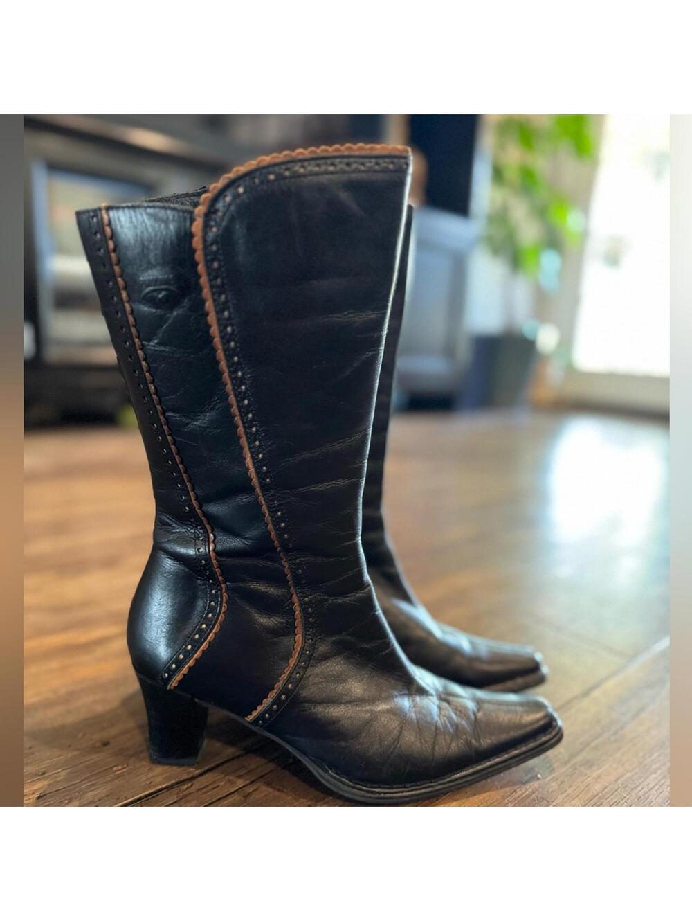 Pikolinos Brown Leather Scallop Design Pointed Toe Side Zip Boots Sz 39 US 8.5/9